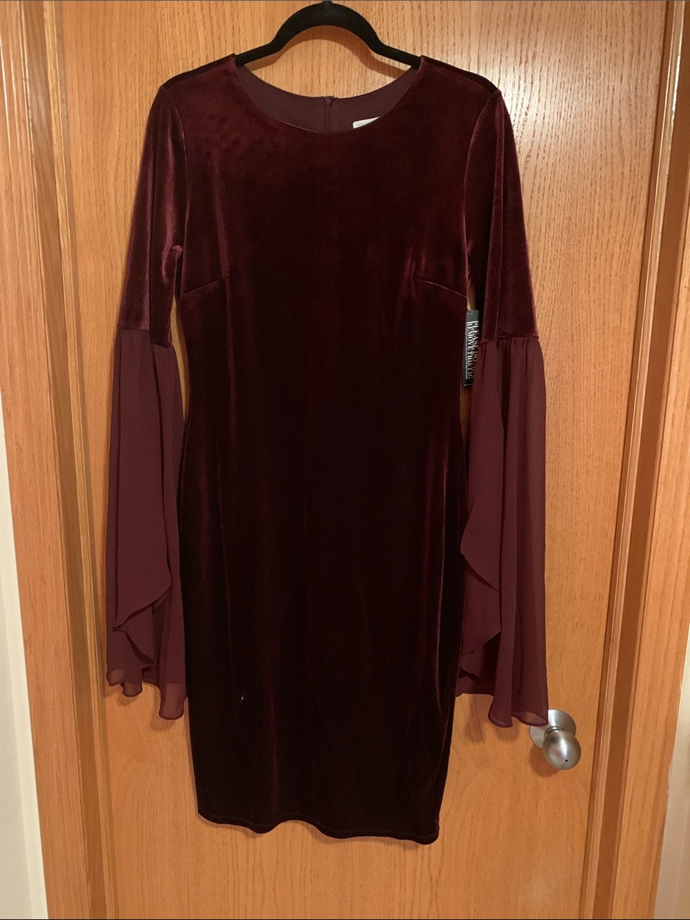 New York & Company Burgundy Velvet Bell Sleeve Dress